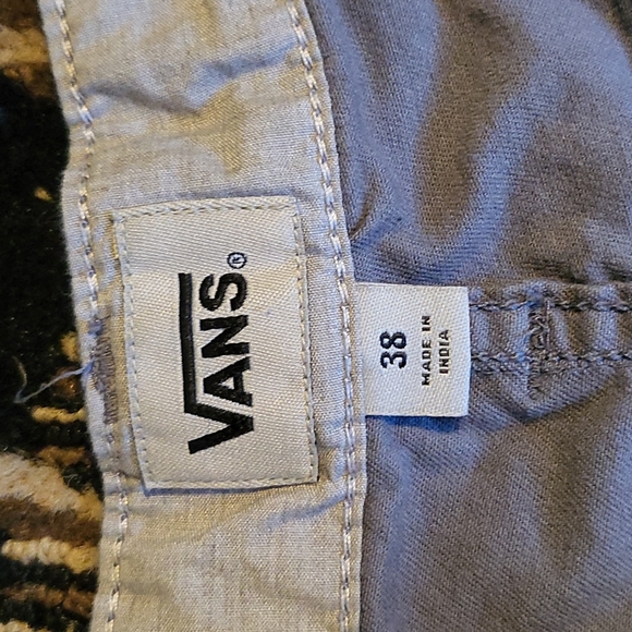 VANS SHORTS - Picture 6 of 10